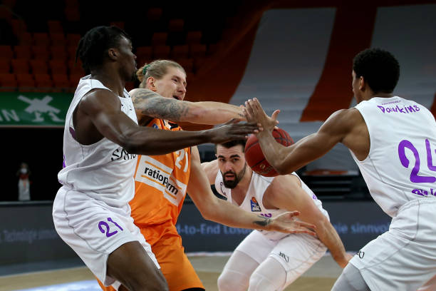 响比赛结果 响比赛结果