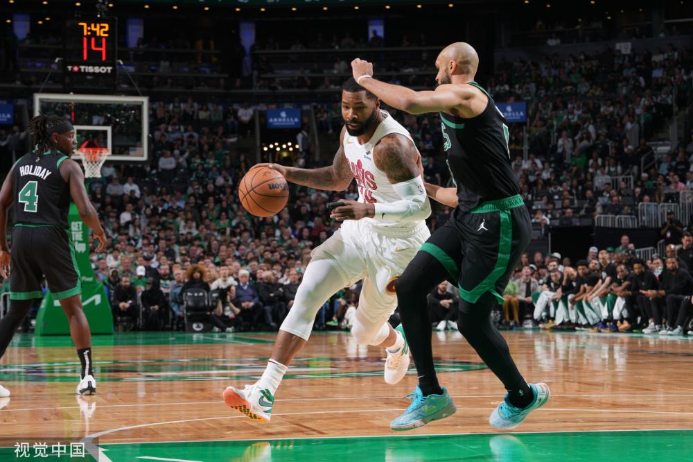 队友的接球 队友的接球