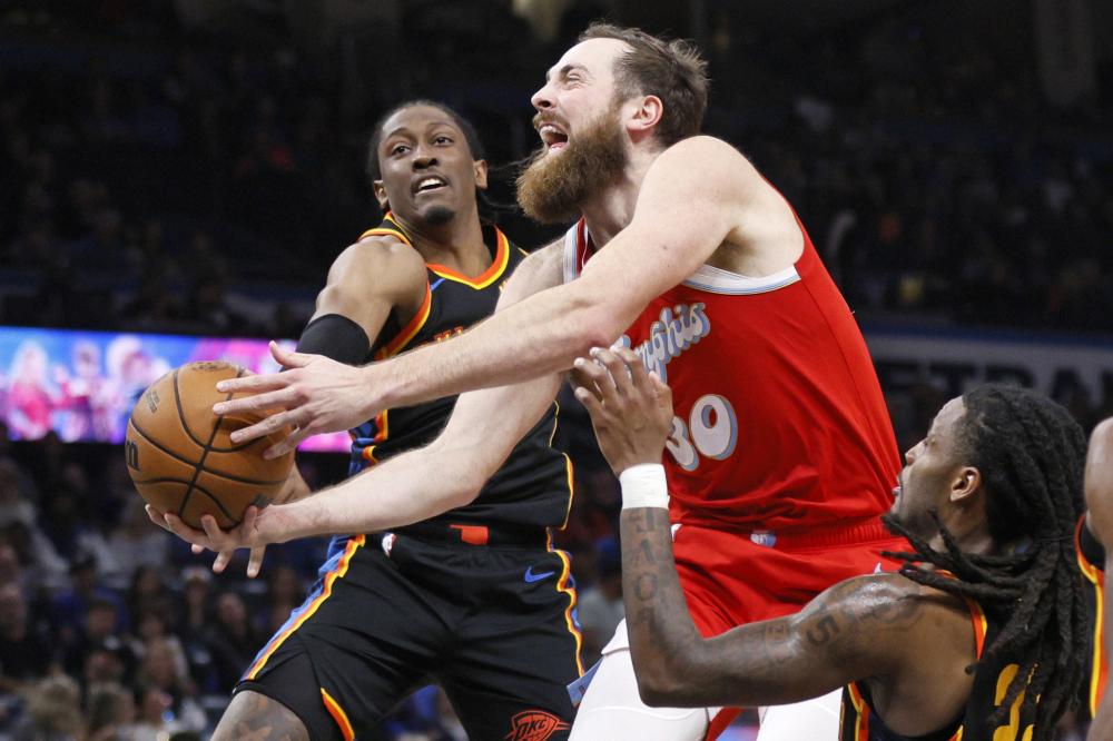 球在国际舞 球在国际舞