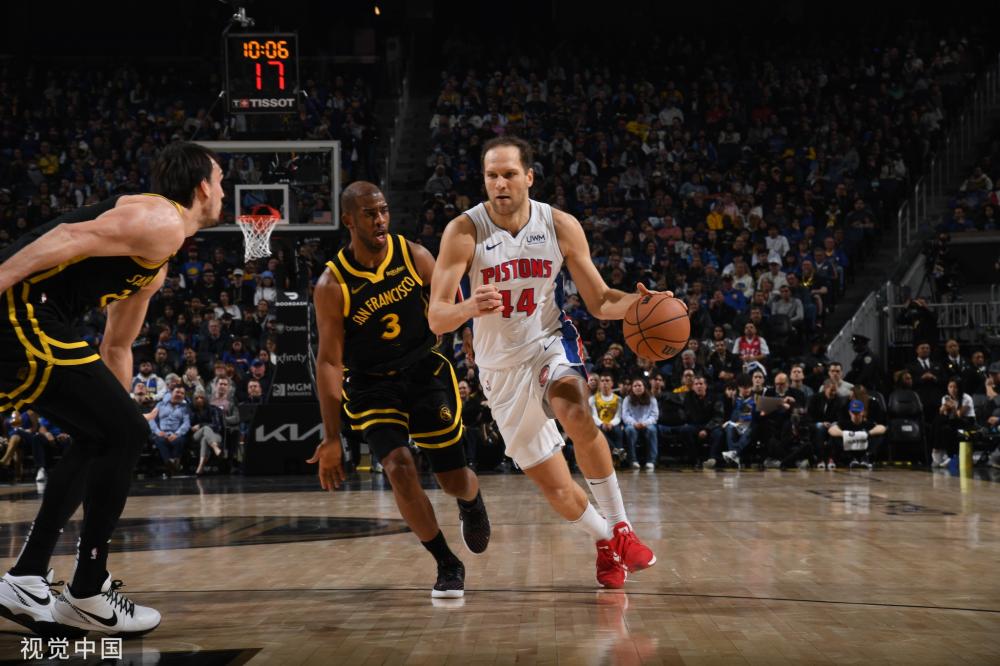 后防艺术家 后防艺术家