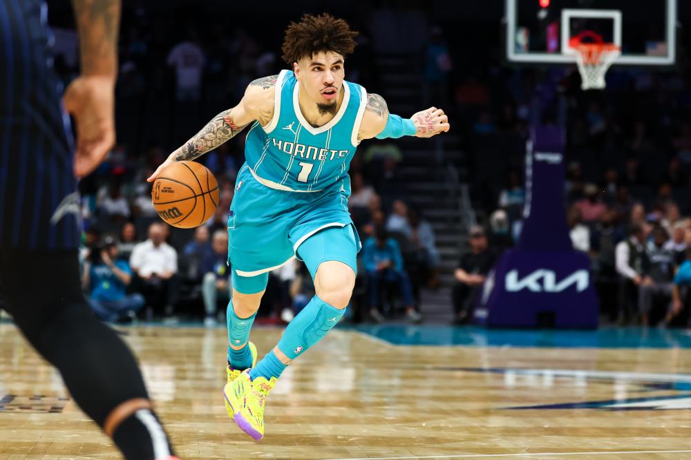 友们的士气 友们的士气