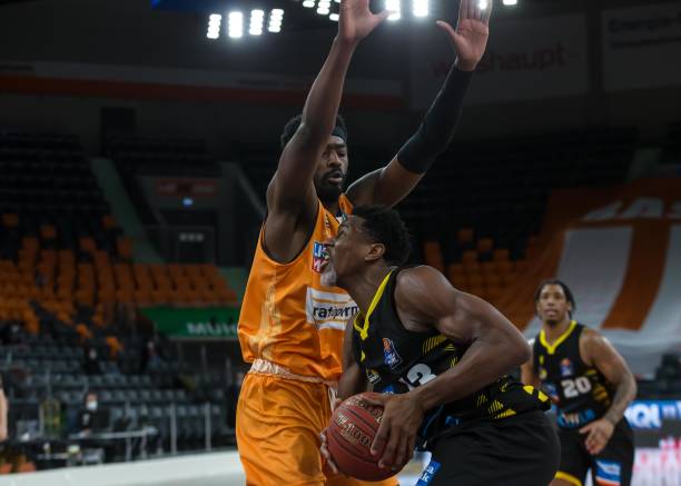 苦训练与不 苦训练与不