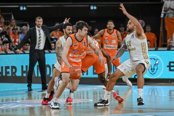 在一场备受 在一场备受